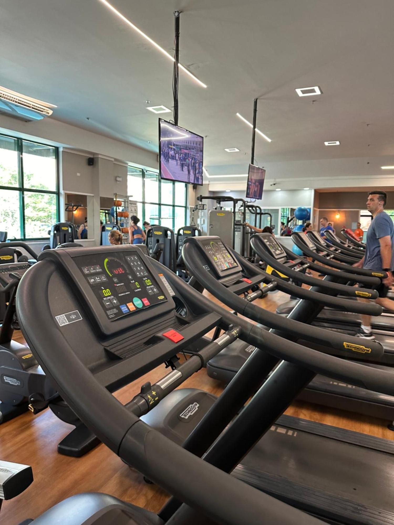 Flat Com Vista Panoramica -15- Na Barra Da Tijuca - Estacionamento Gratuito - Frigobar - Ar Condicionado - Piscina - Academia - Balsa Para Praia Gratis - Varanda - Vista Parcial Mar E Lagoa Rio de Janeiro Ngoại thất bức ảnh