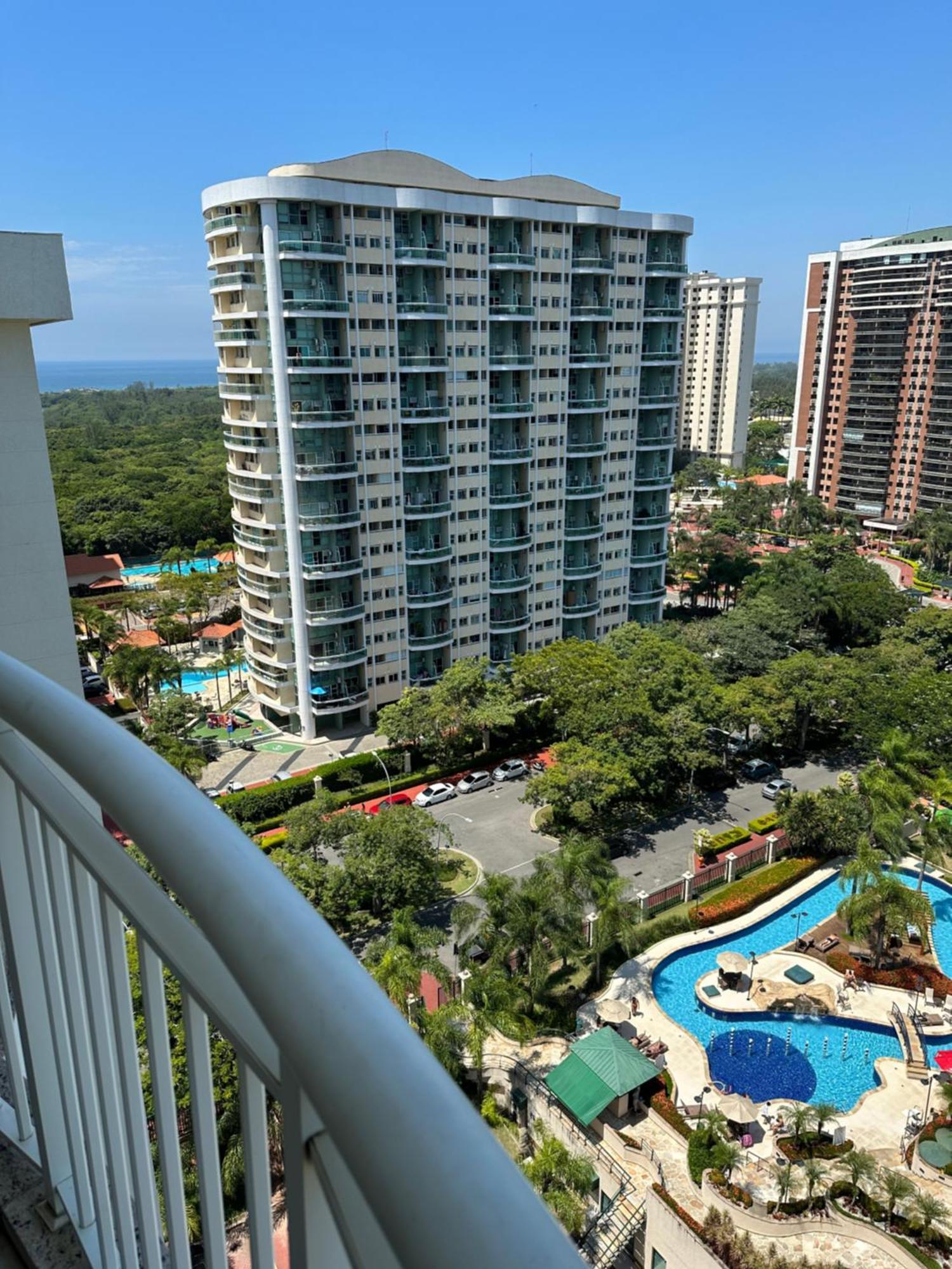 Flat Com Vista Panoramica -15- Na Barra Da Tijuca - Estacionamento Gratuito - Frigobar - Ar Condicionado - Piscina - Academia - Balsa Para Praia Gratis - Varanda - Vista Parcial Mar E Lagoa Rio de Janeiro Ngoại thất bức ảnh