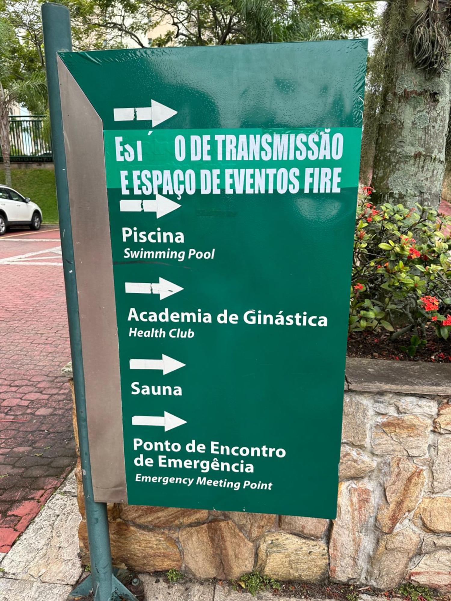 Flat Com Vista Panoramica -15- Na Barra Da Tijuca - Estacionamento Gratuito - Frigobar - Ar Condicionado - Piscina - Academia - Balsa Para Praia Gratis - Varanda - Vista Parcial Mar E Lagoa Rio de Janeiro Ngoại thất bức ảnh